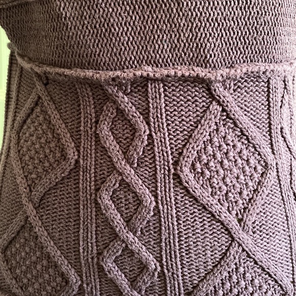 Nine West Short Sleeve Turtleneck Sweater-Small - Picture 3 of 7